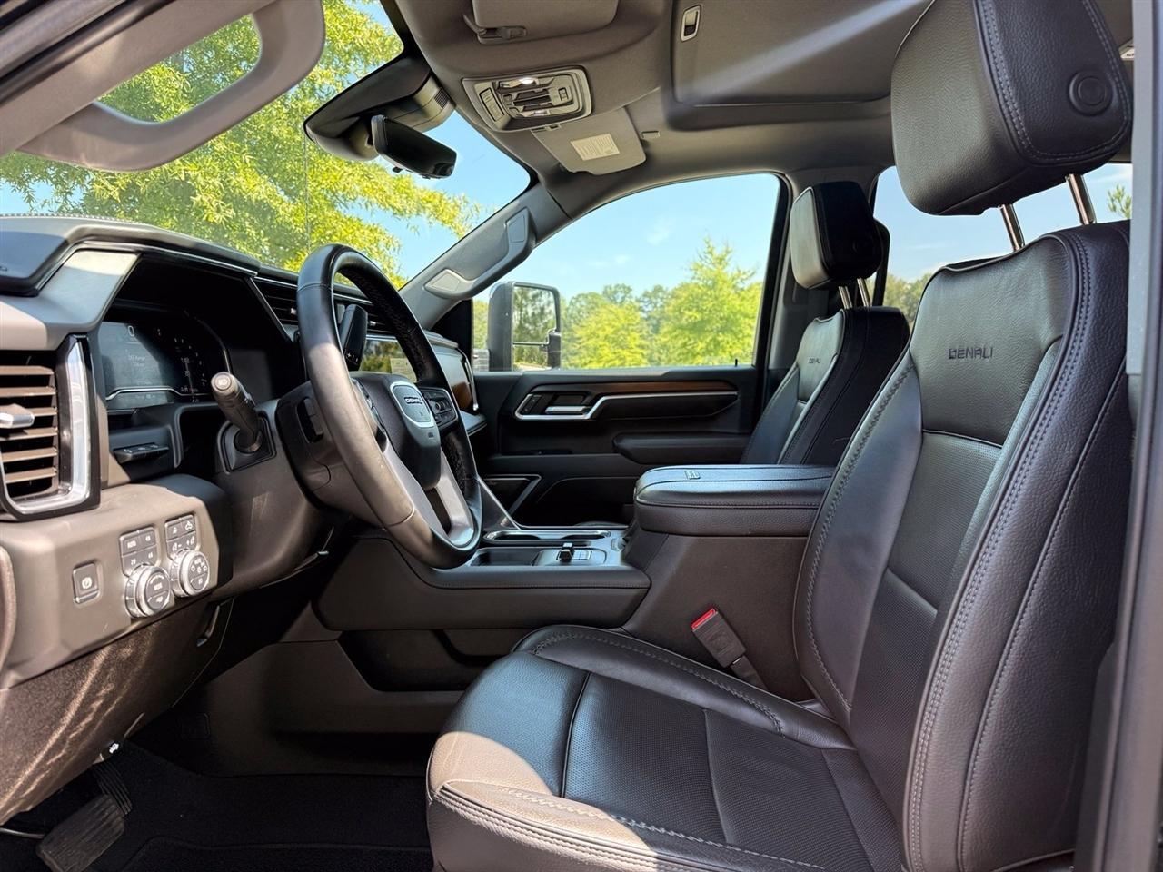 GMC Sierra 2500HD  2025