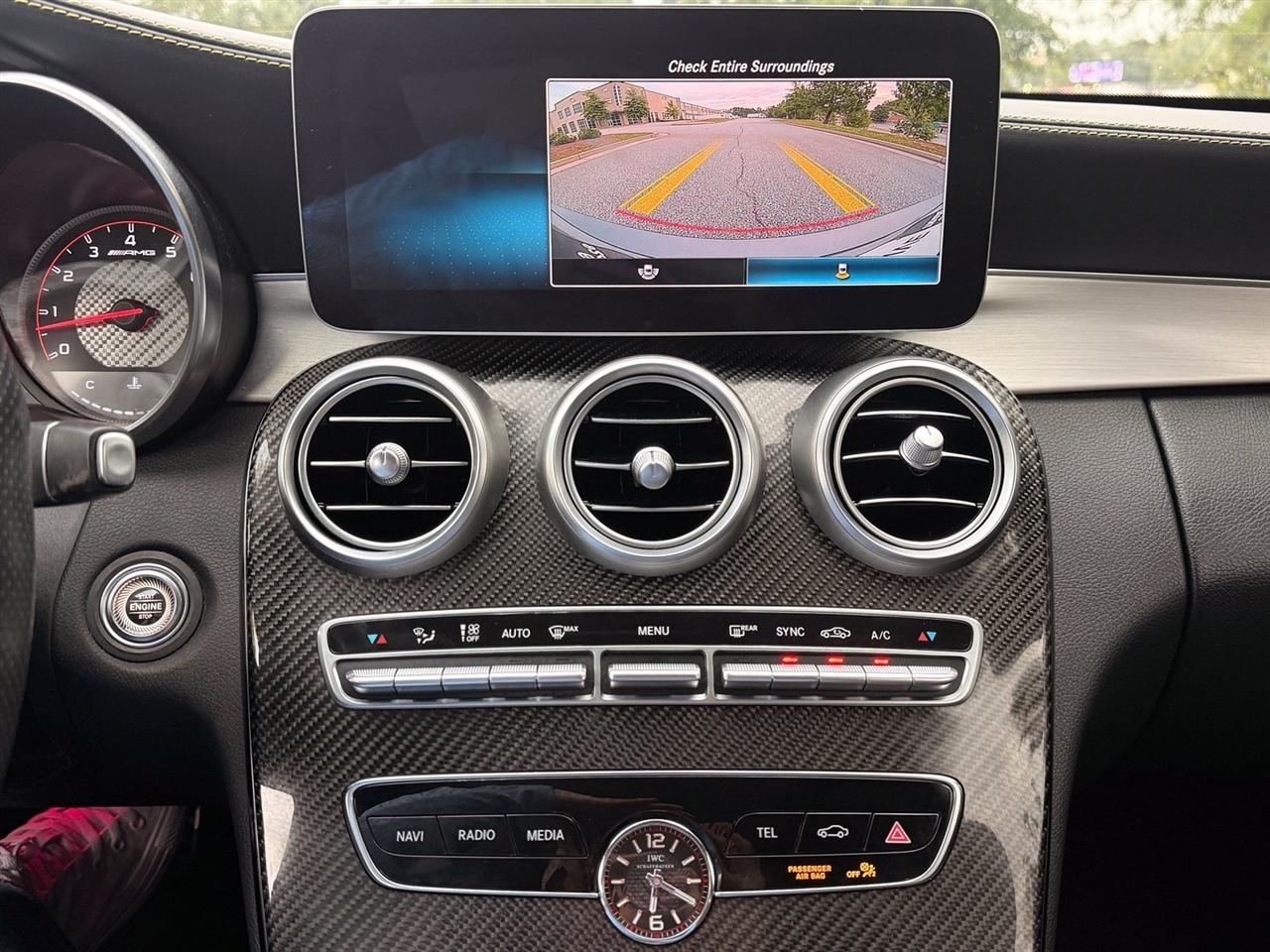 Mercedes-Benz C-Class photo 32