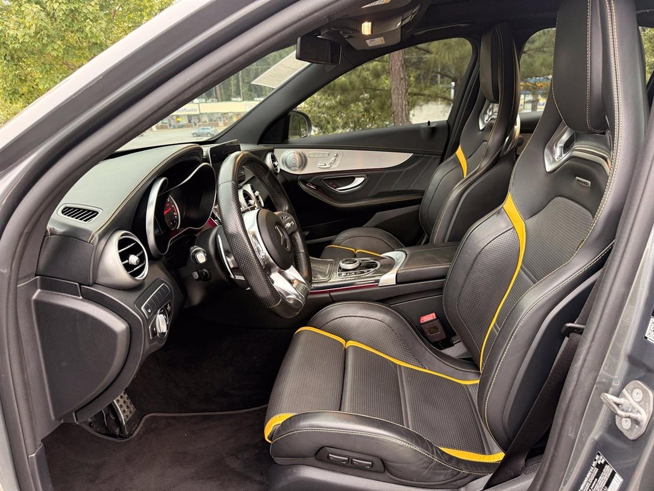 Mercedes-Benz C-Class photo 36