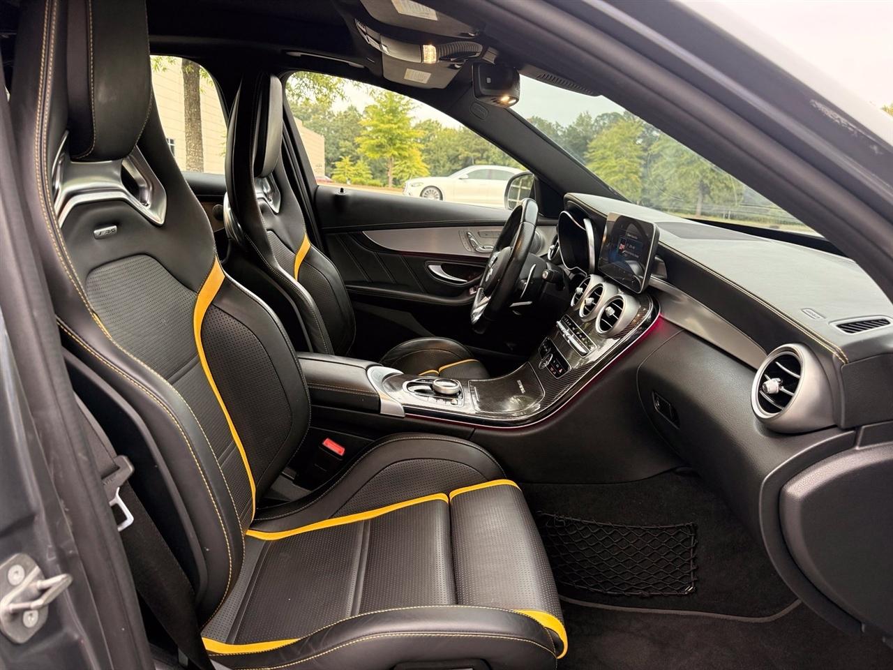 Mercedes-Benz C-Class photo 37