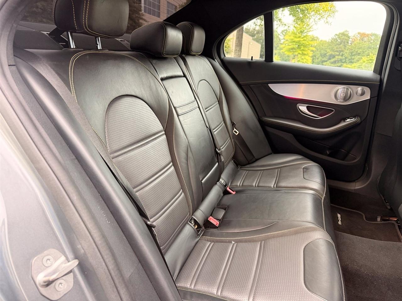 Mercedes-Benz C-Class photo 44