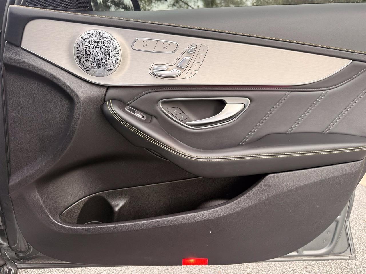 Mercedes-Benz C-Class photo 46
