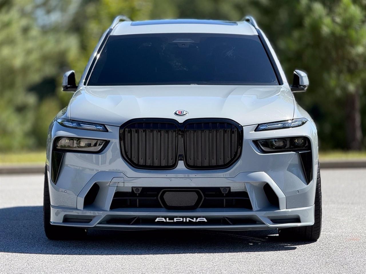 BMW X7  2024