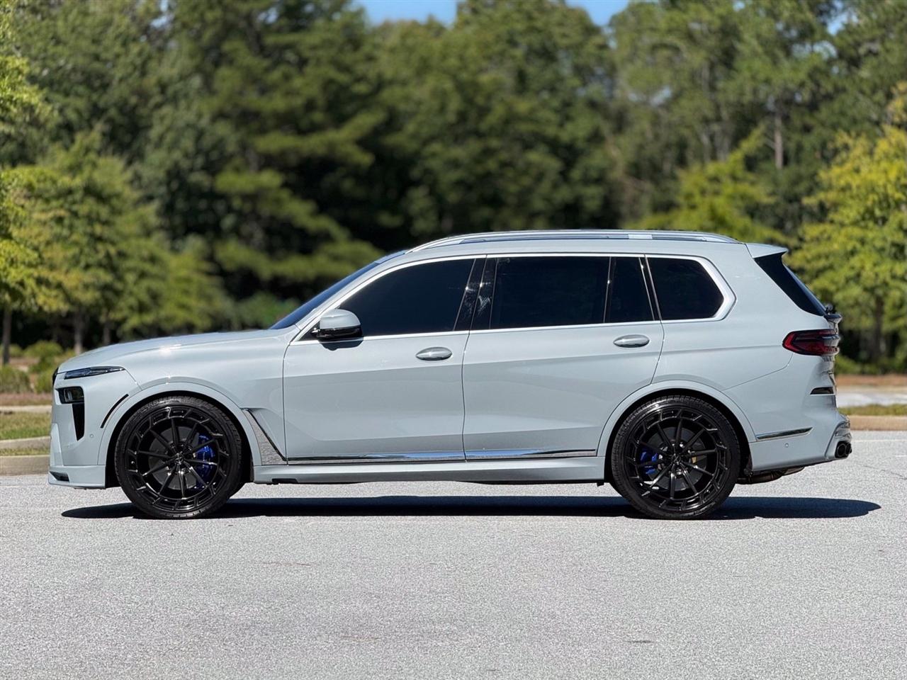 BMW X7  2024