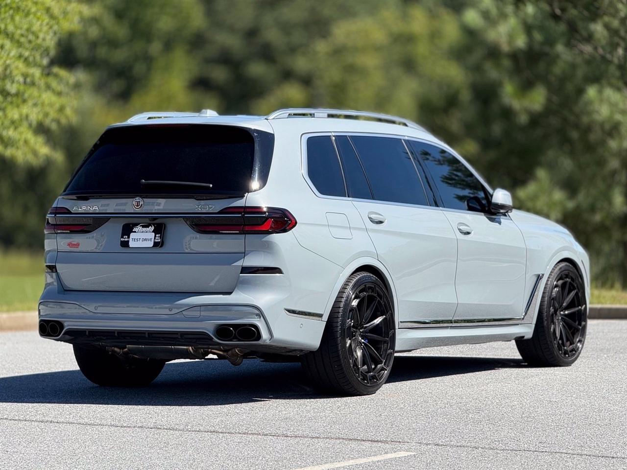 BMW X7  2024
