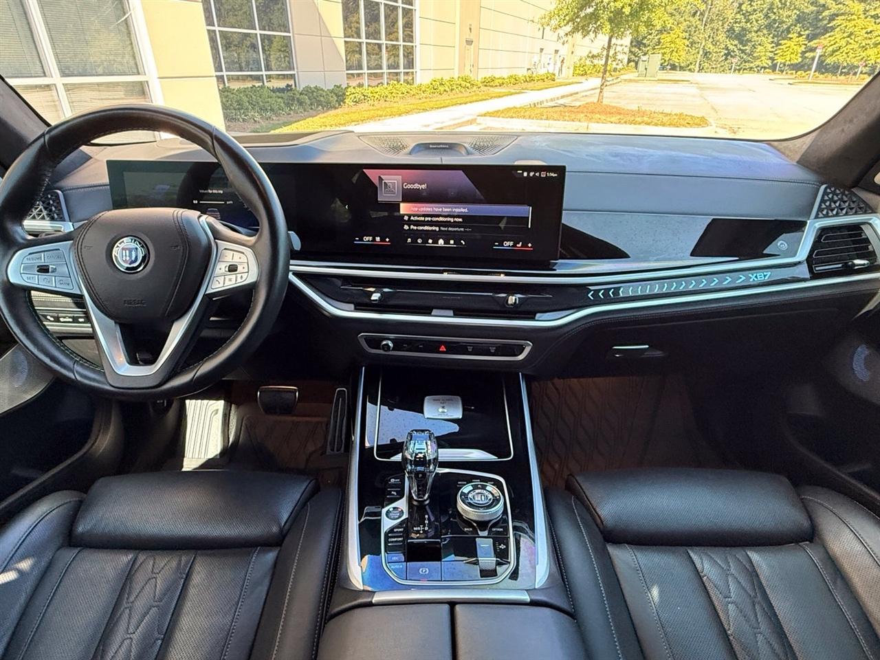 BMW X7  2024