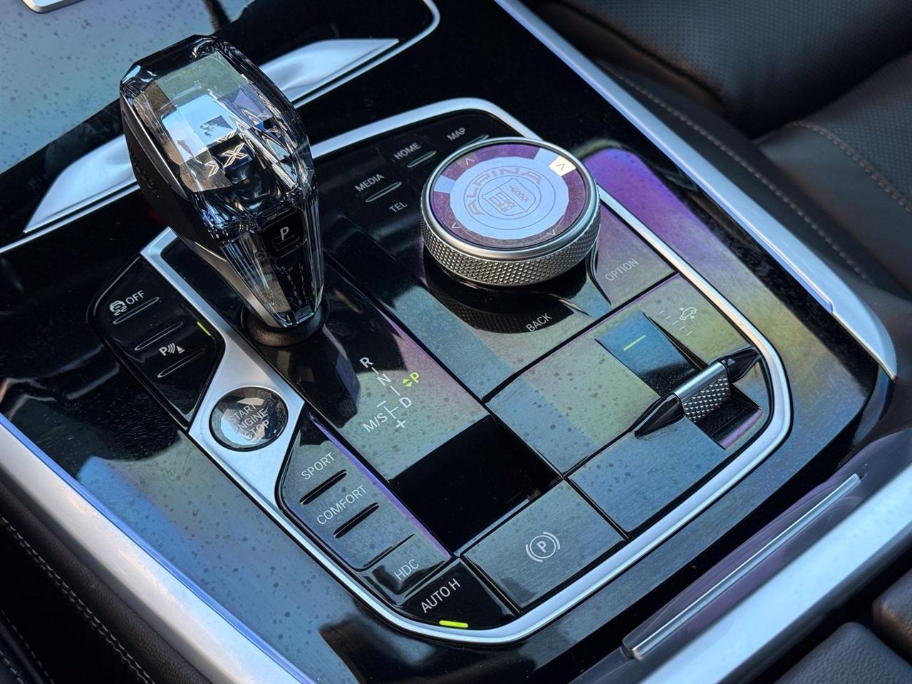 BMW X7  2024