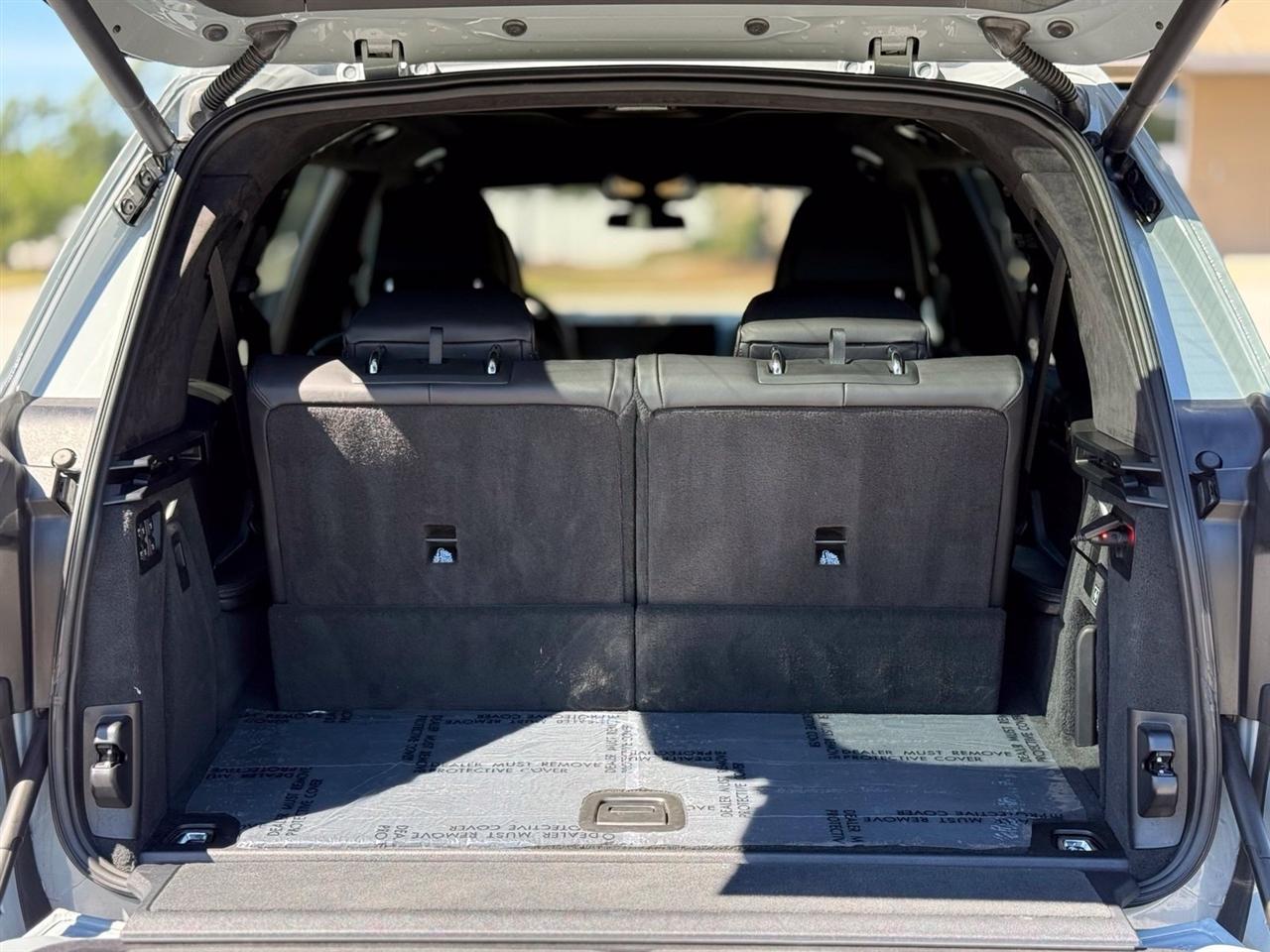 BMW X7  2024