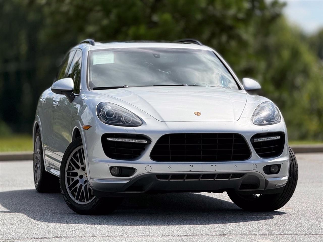Porsche Cayenne  2013