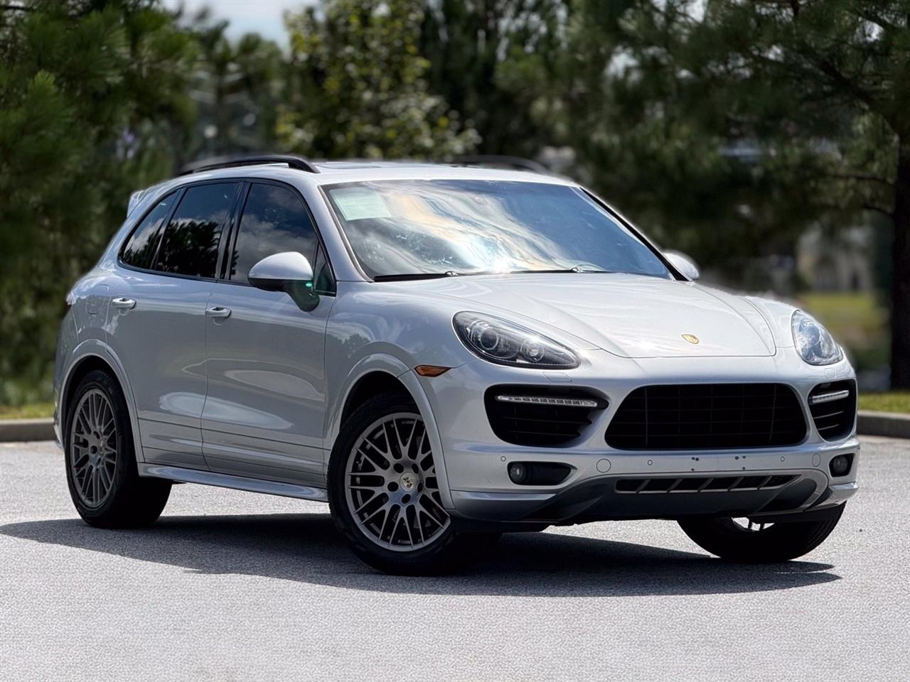 Porsche Cayenne  2013
