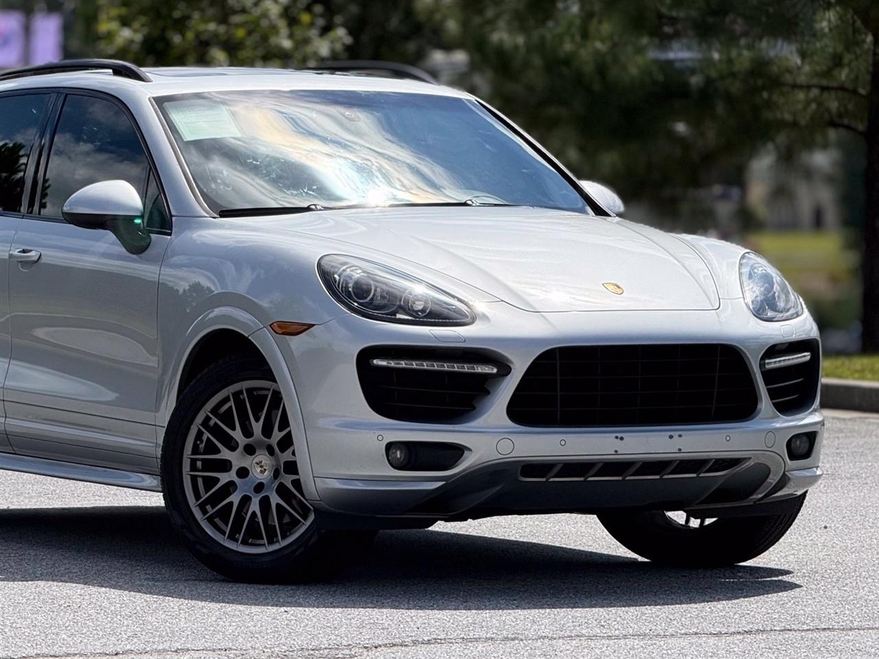 Porsche Cayenne  2013