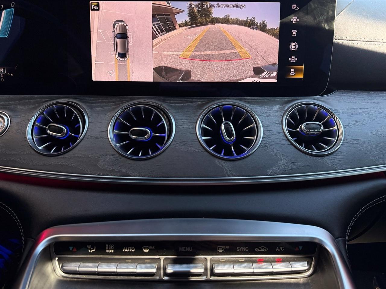 Mercedes-Benz AMG GT  2021