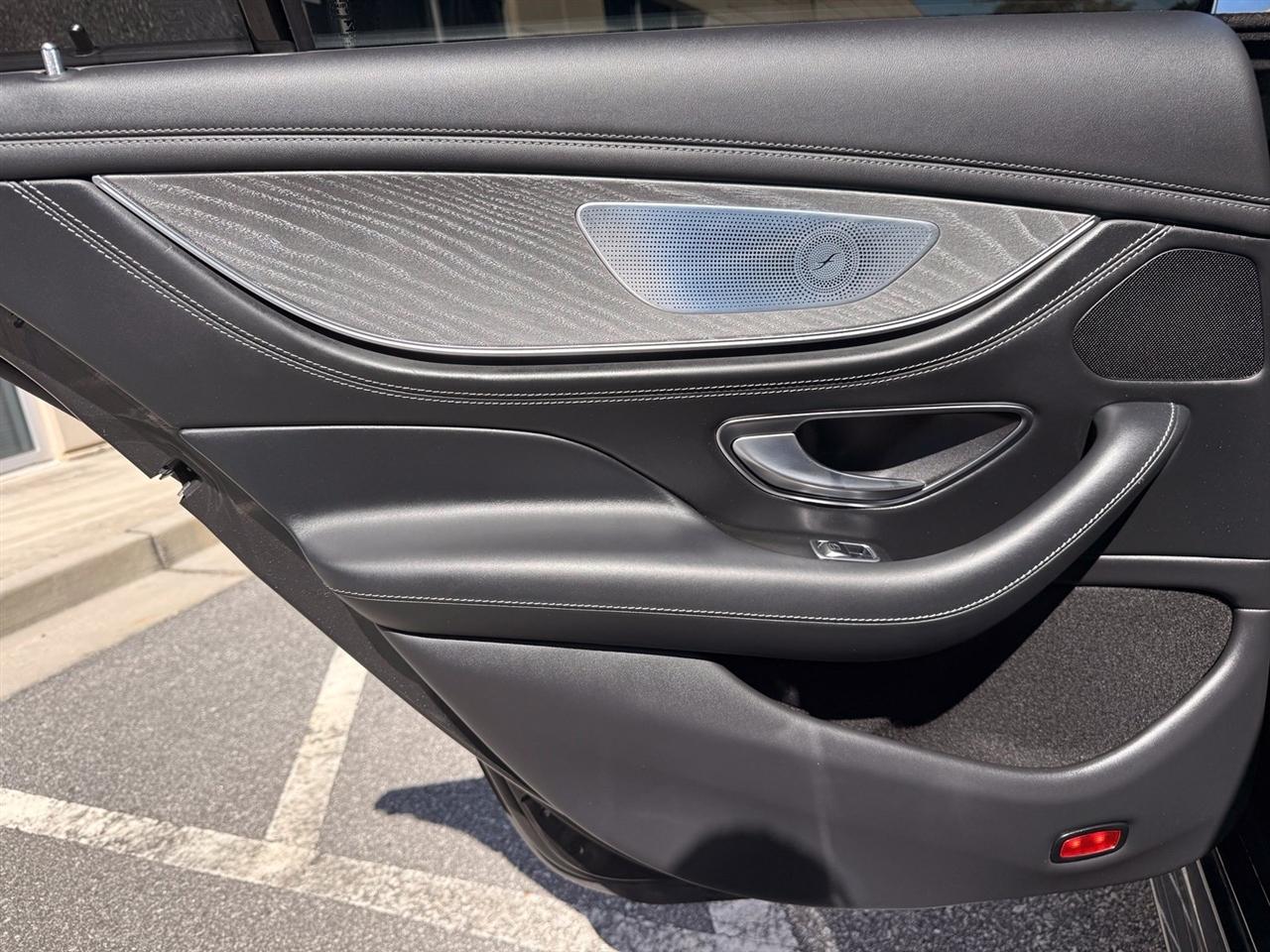 Mercedes-Benz AMG GT  2021