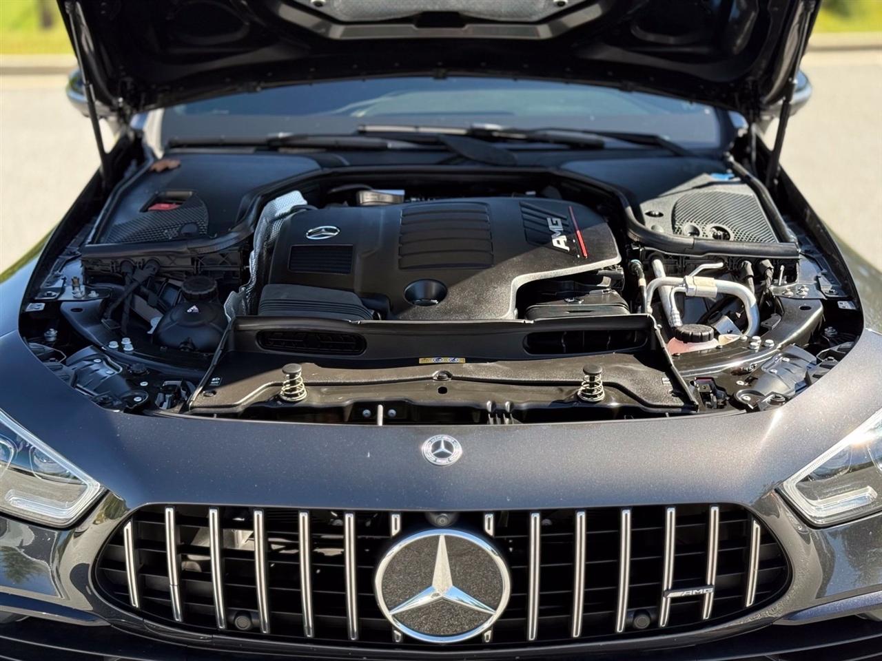 Mercedes-Benz AMG GT  2021