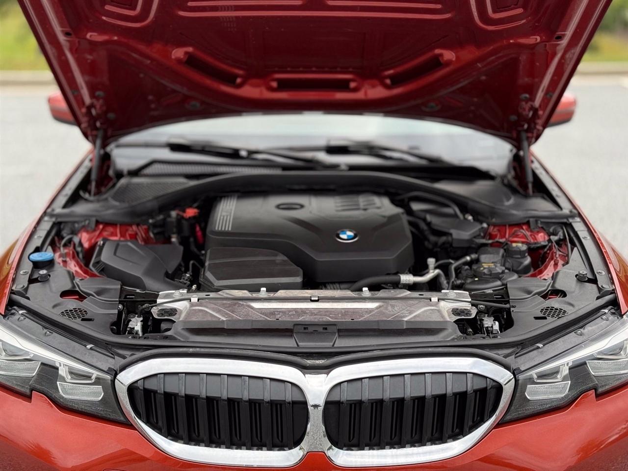 BMW 3 Series  2020