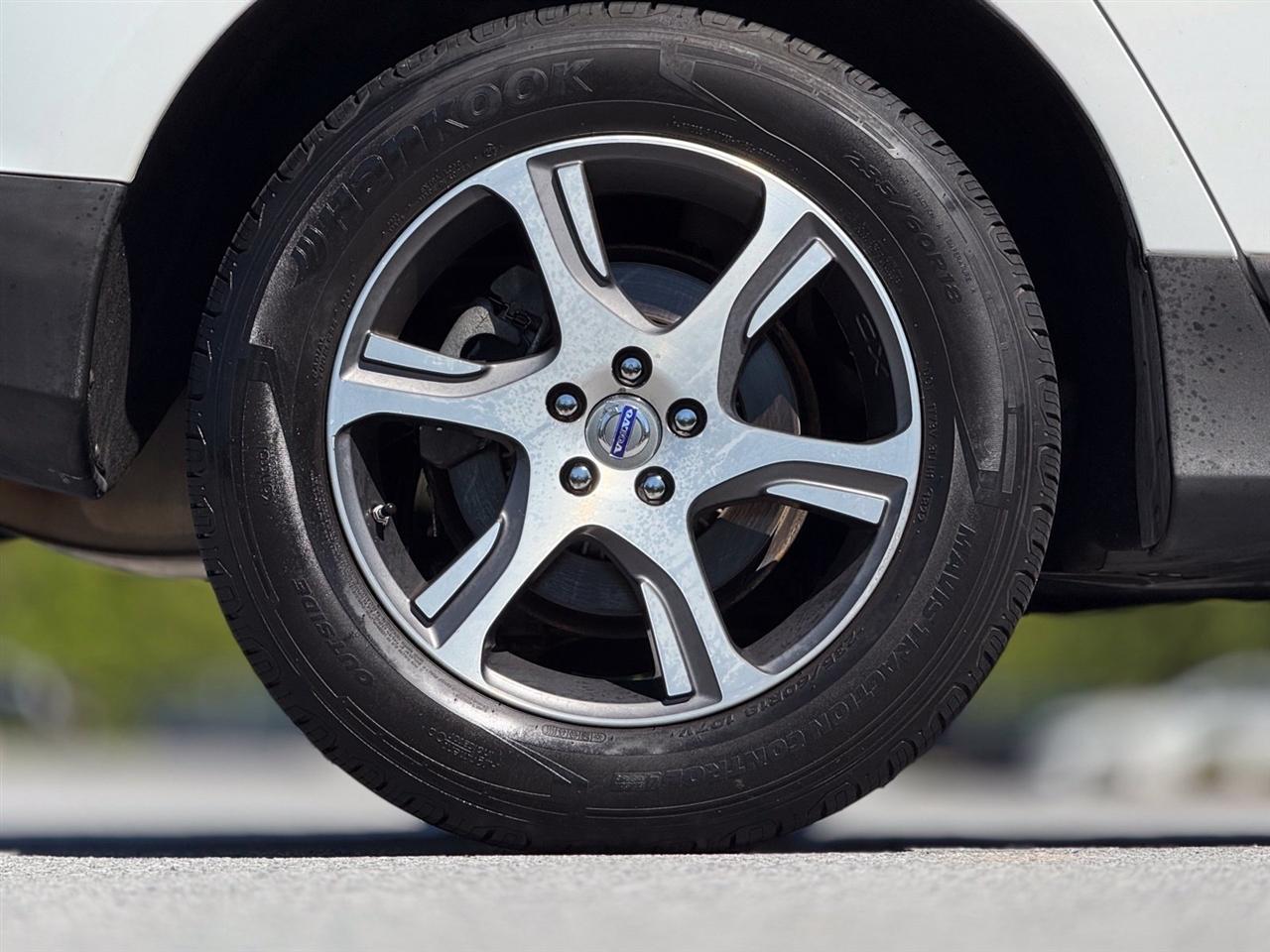 Volvo XC60  2011