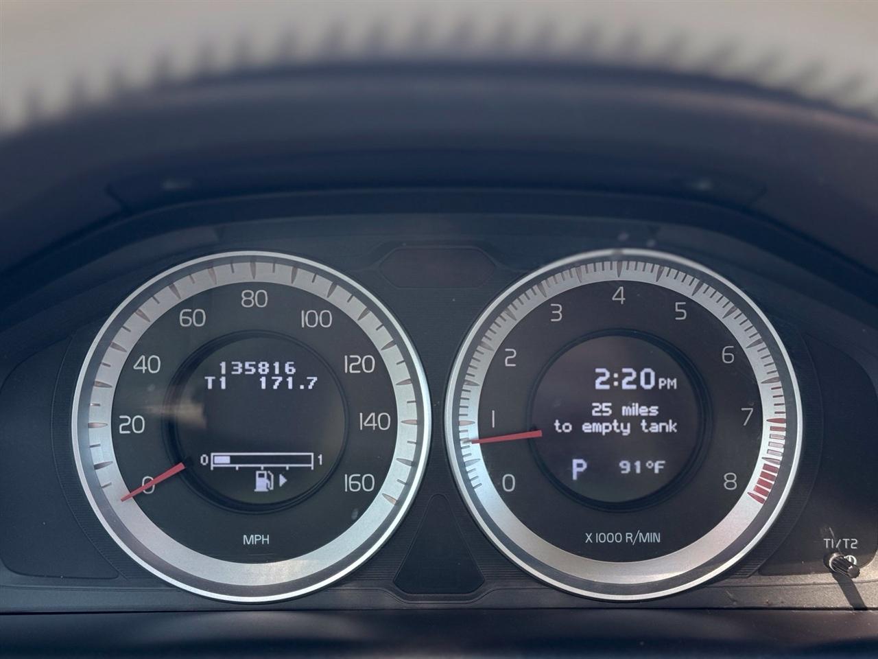 Volvo XC60  2011