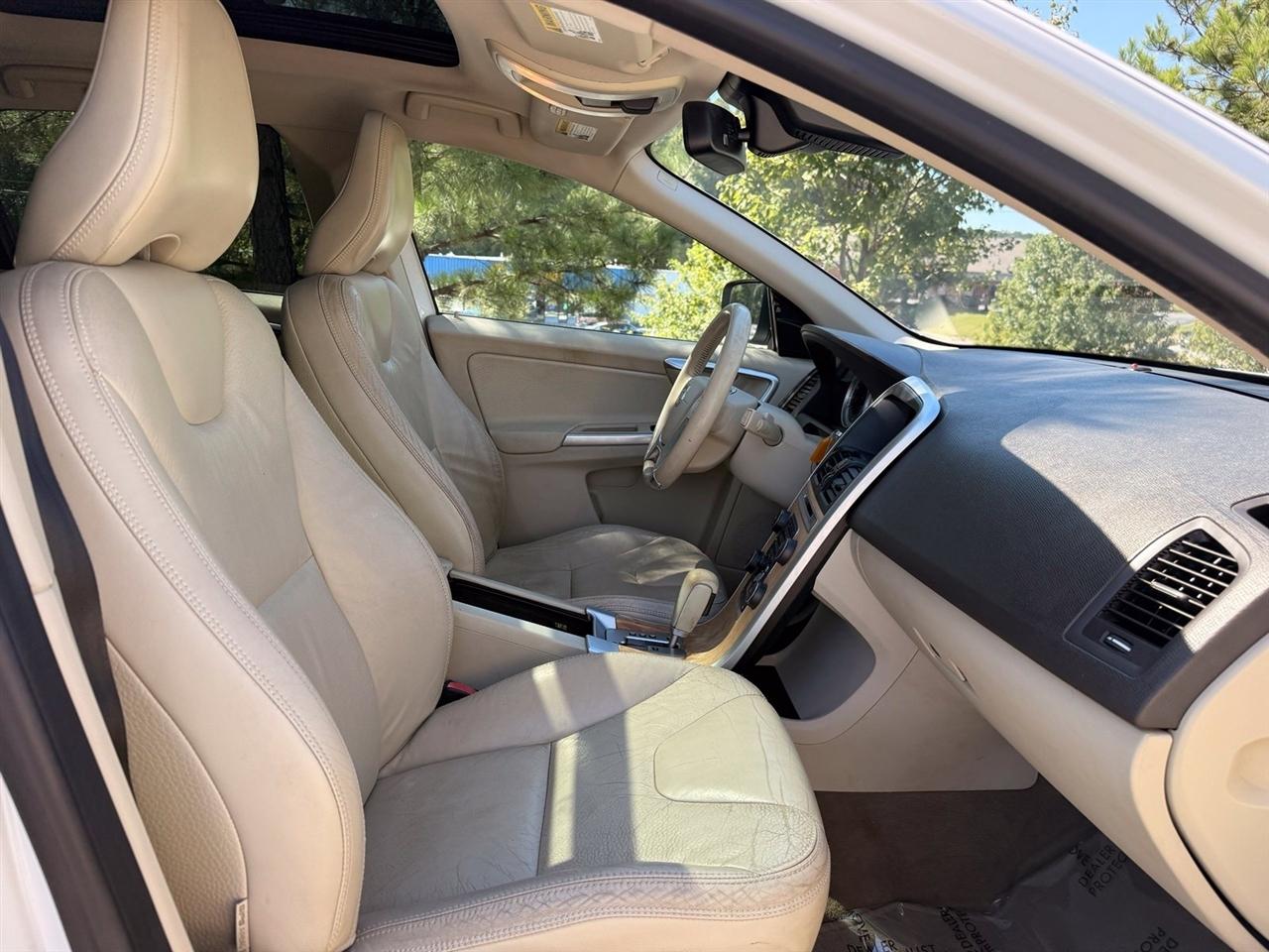 Volvo XC60  2011