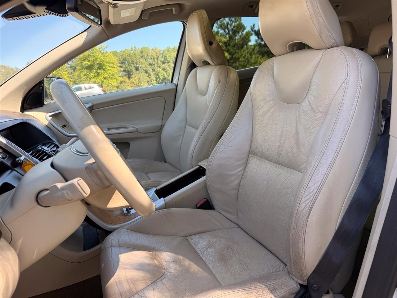 Volvo XC60  2011