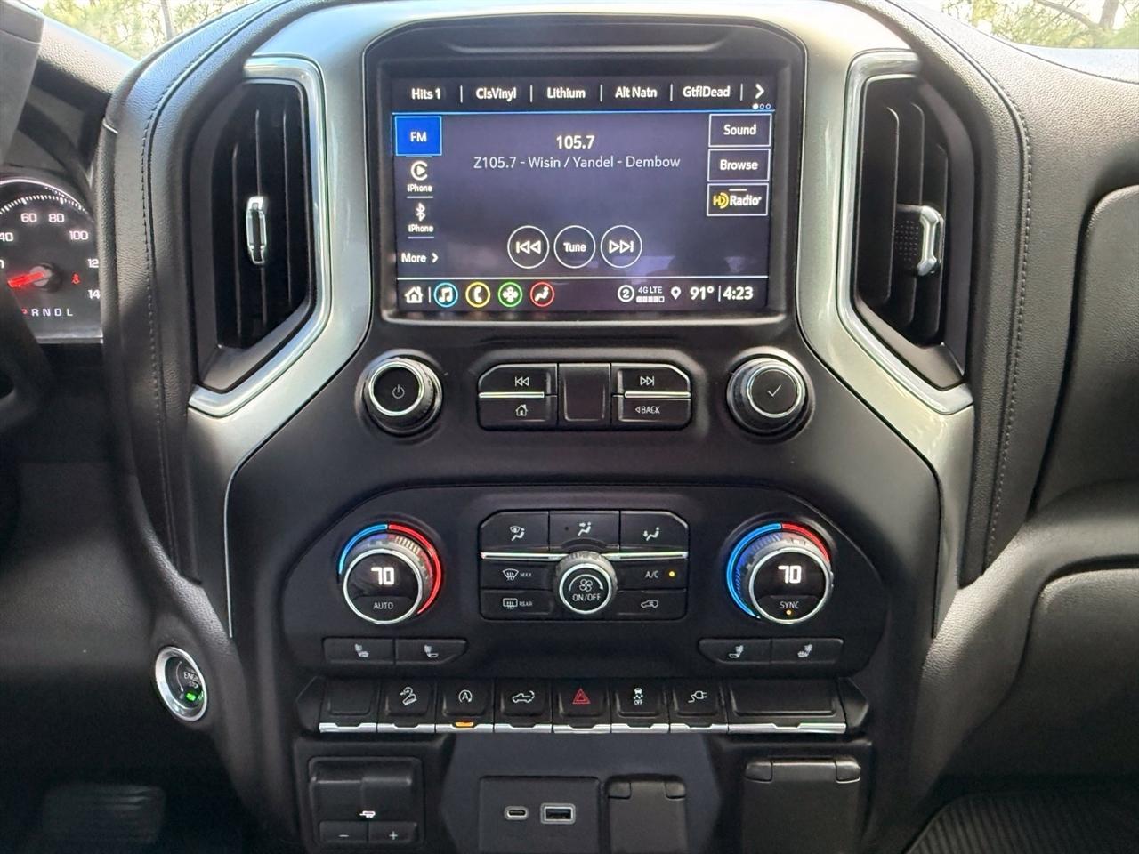 Chevrolet Silverado 1500  2021