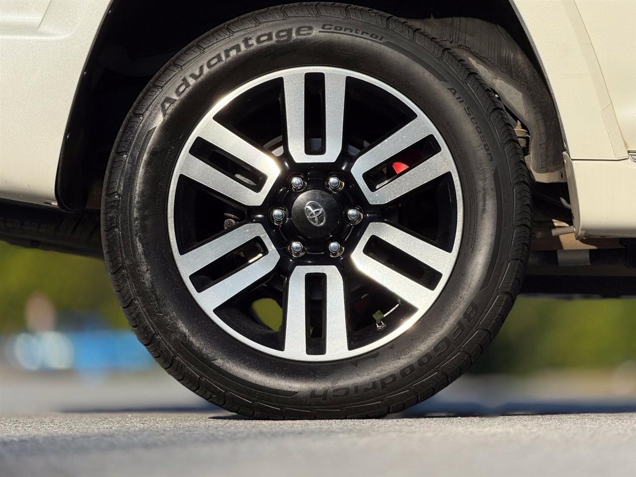 Toyota 4Runner  2019