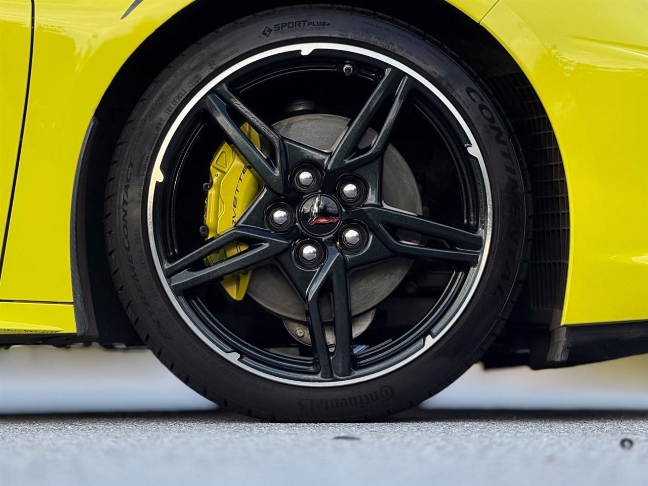 Chevrolet Corvette  2021