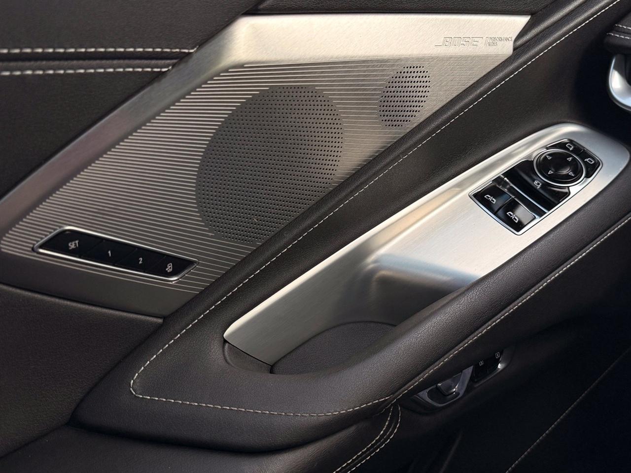 Chevrolet Corvette  2021