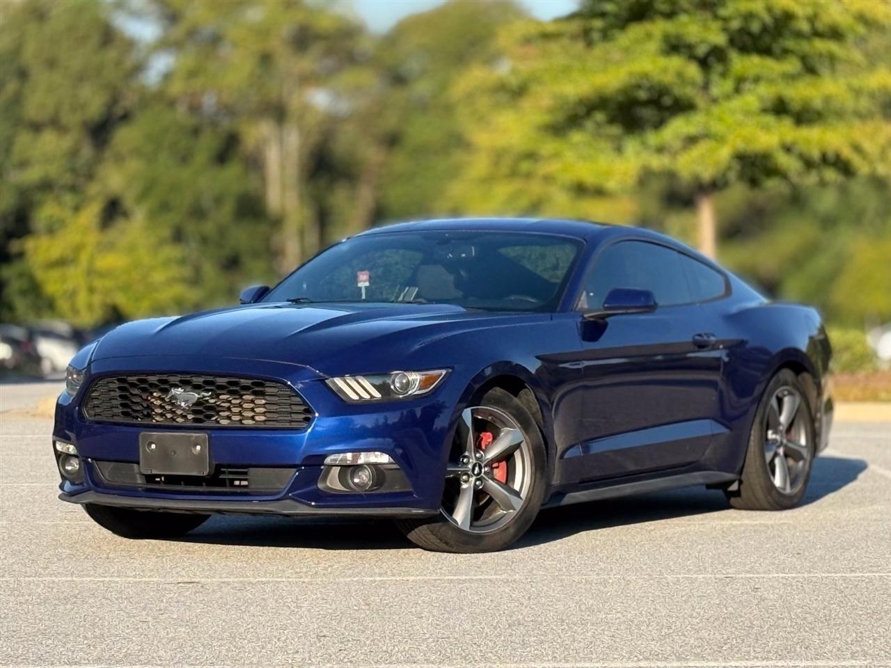 Ford Mustang photo 8