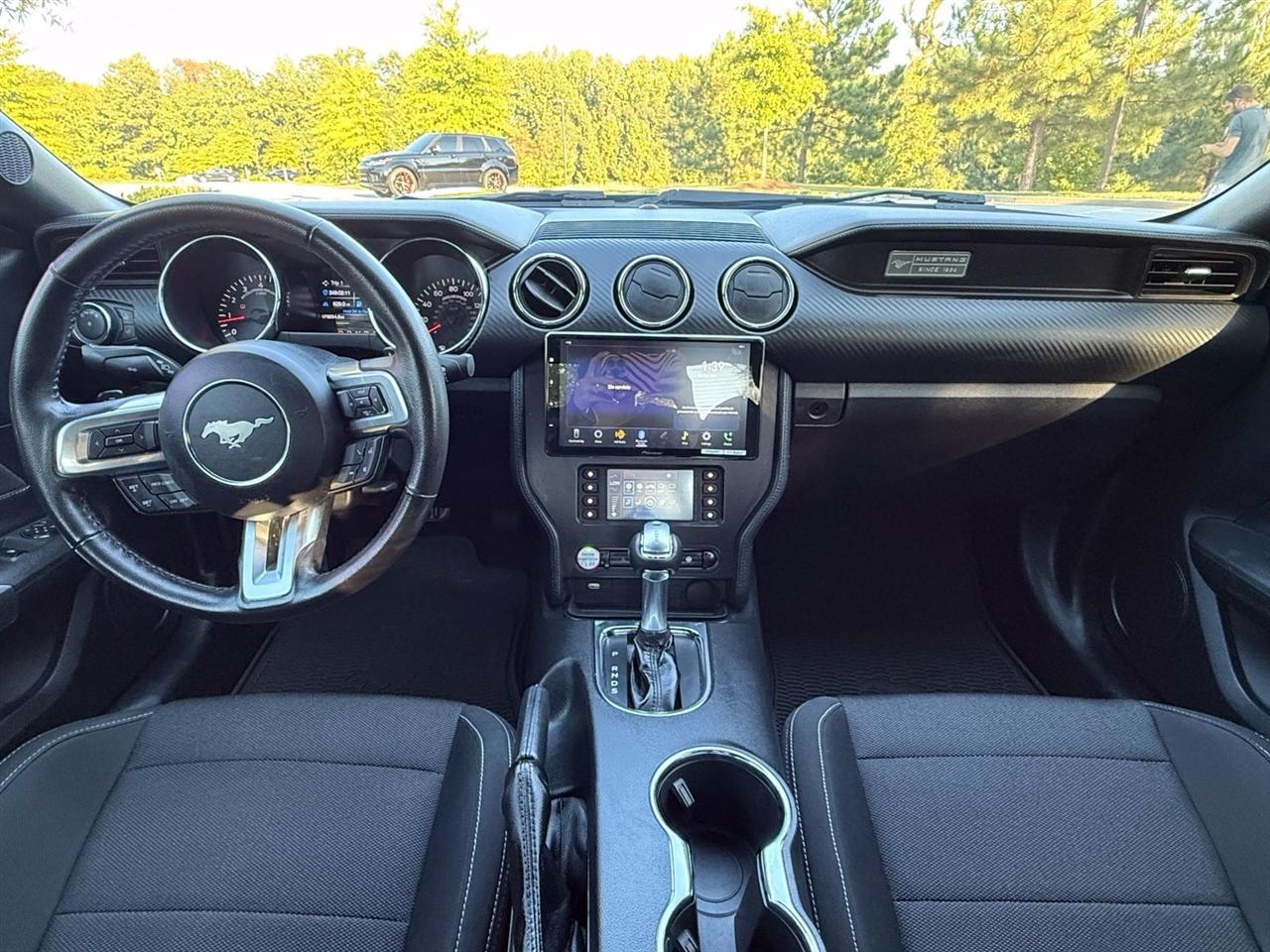 Ford Mustang photo 23
