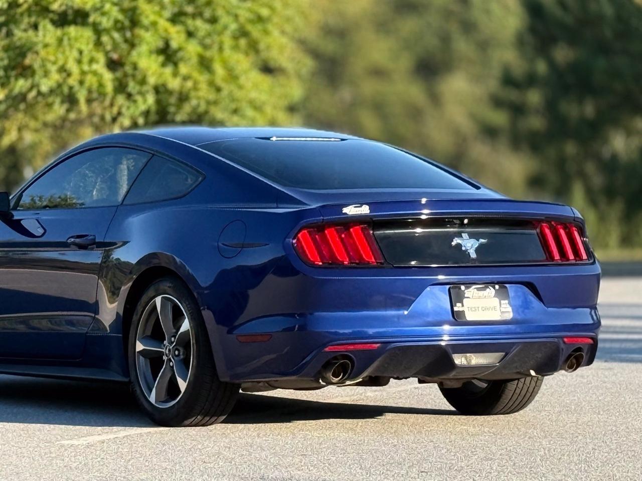 Ford Mustang photo 44
