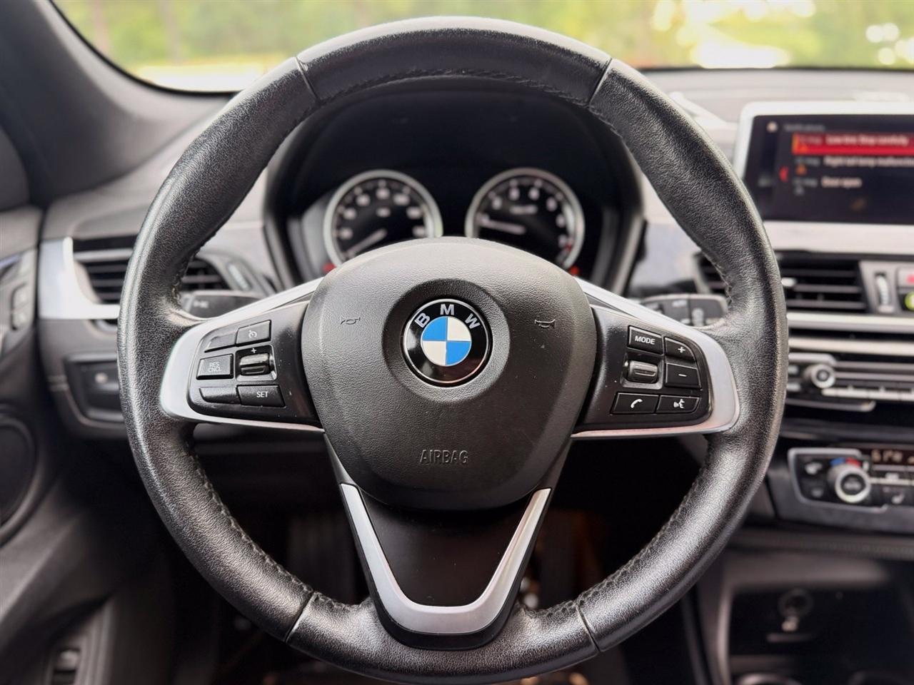 BMW X1  2020