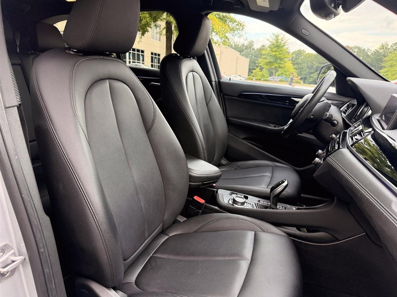 BMW X1  2020