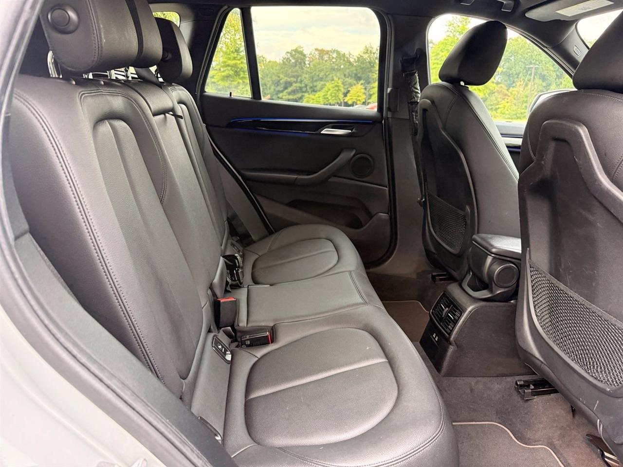 BMW X1  2020