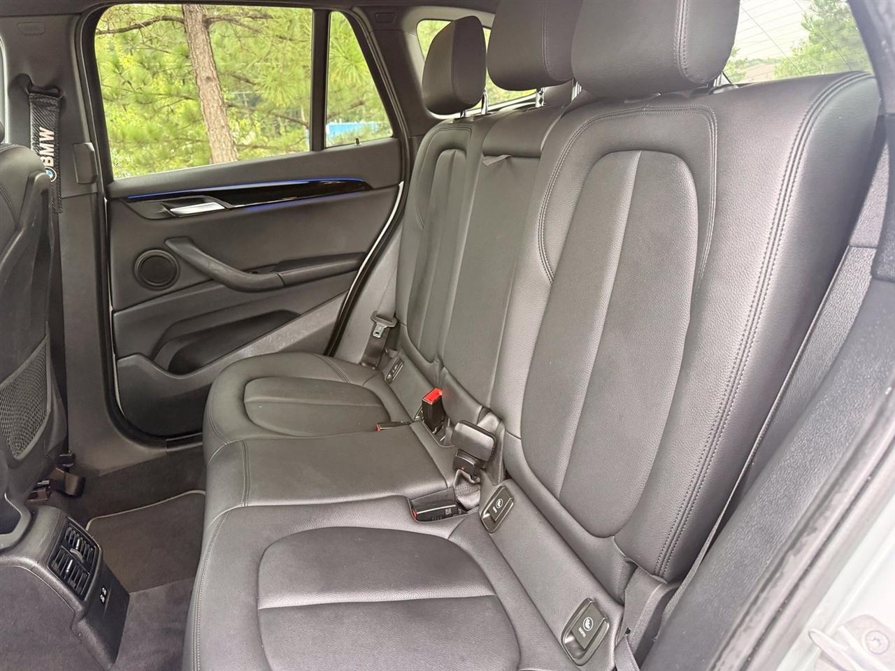 BMW X1  2020