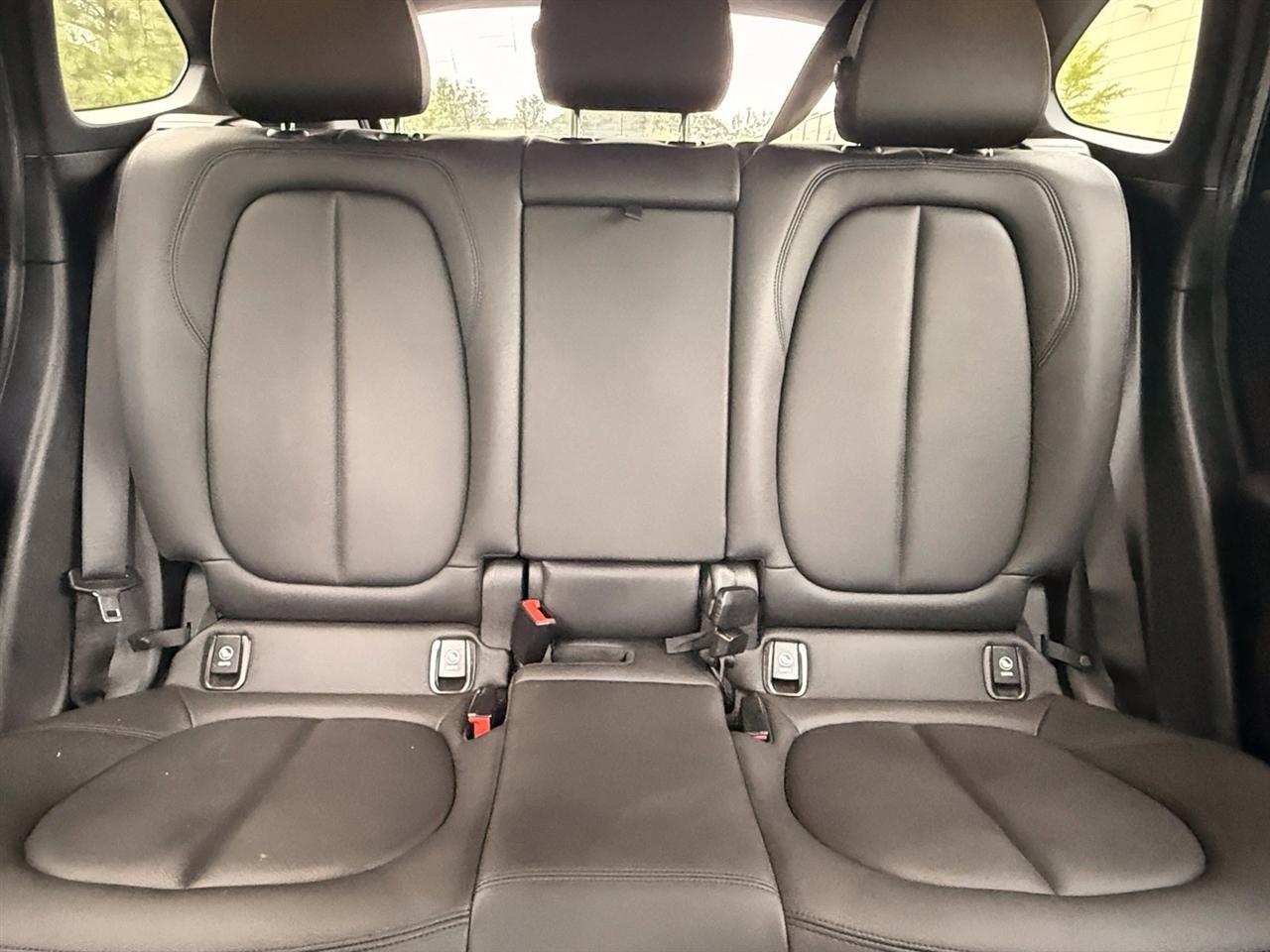 BMW X1  2020