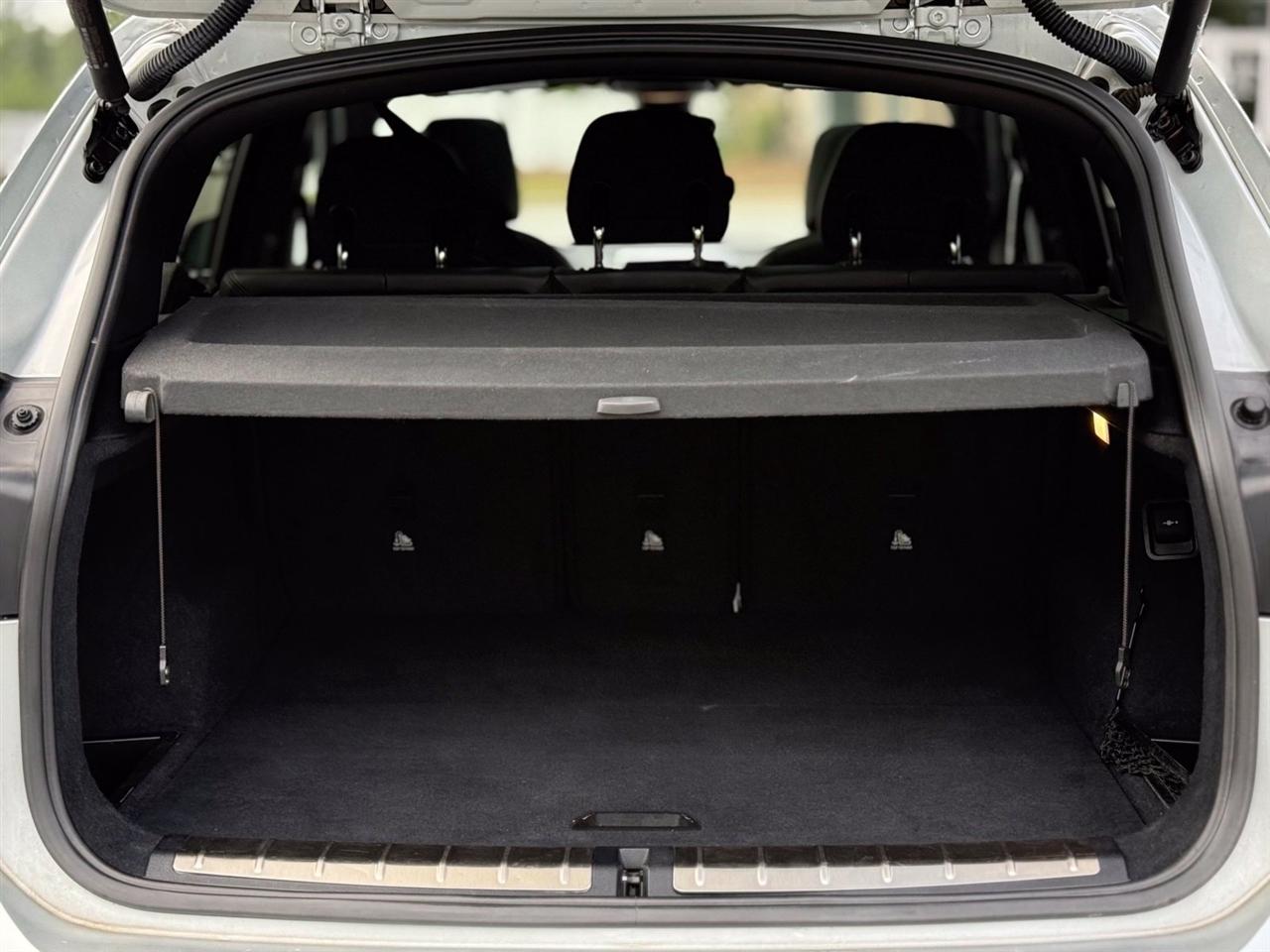 BMW X1  2020