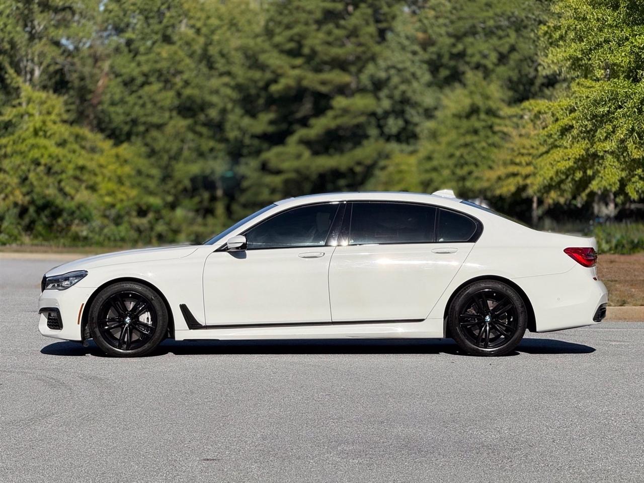 BMW 7 Series  2018