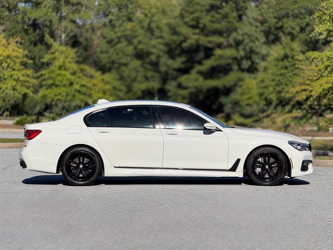 BMW 7 Series  2018