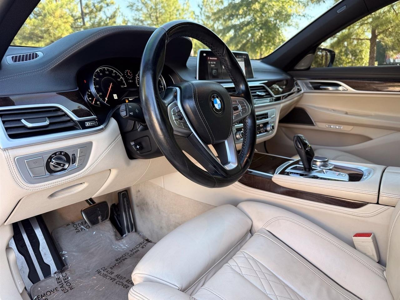 BMW 7 Series  2018