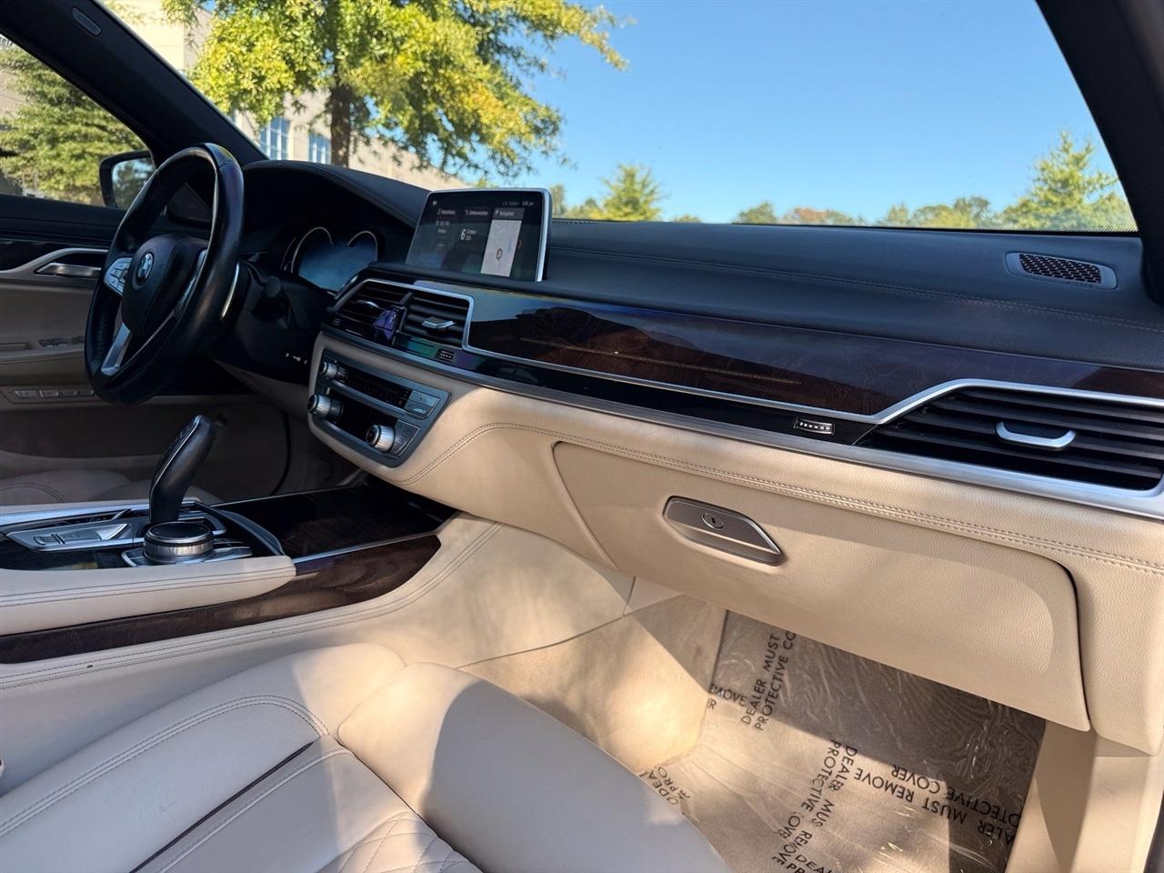 BMW 7 Series  2018