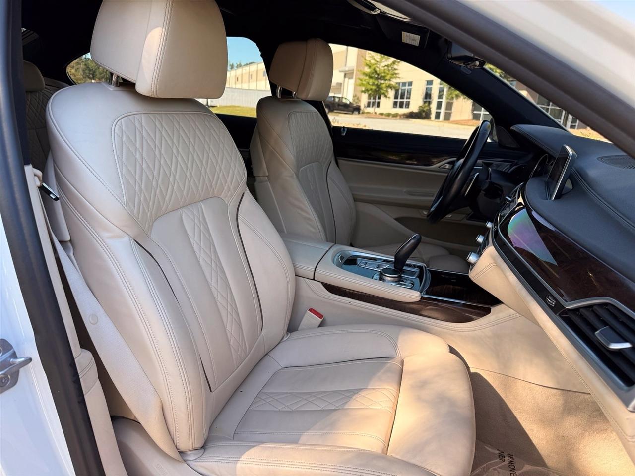 BMW 7 Series  2018