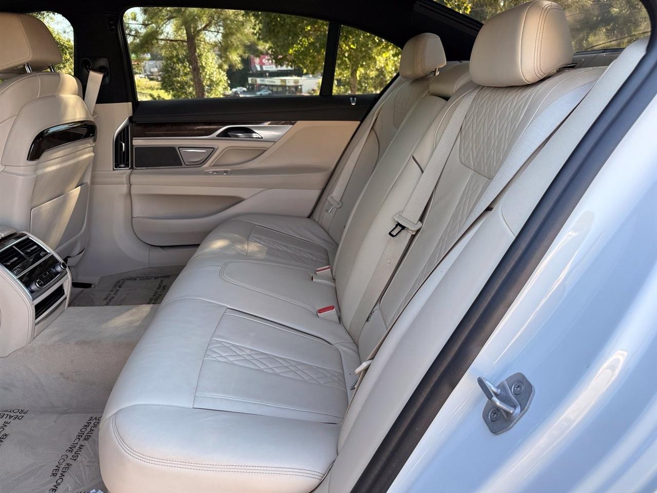 BMW 7 Series  2018