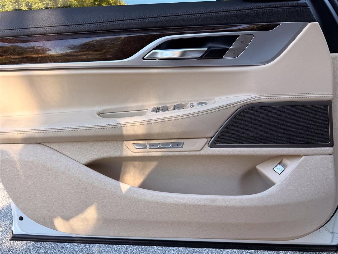 BMW 7 Series  2018