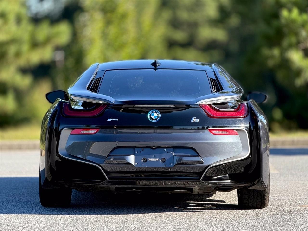 BMW i8  2017