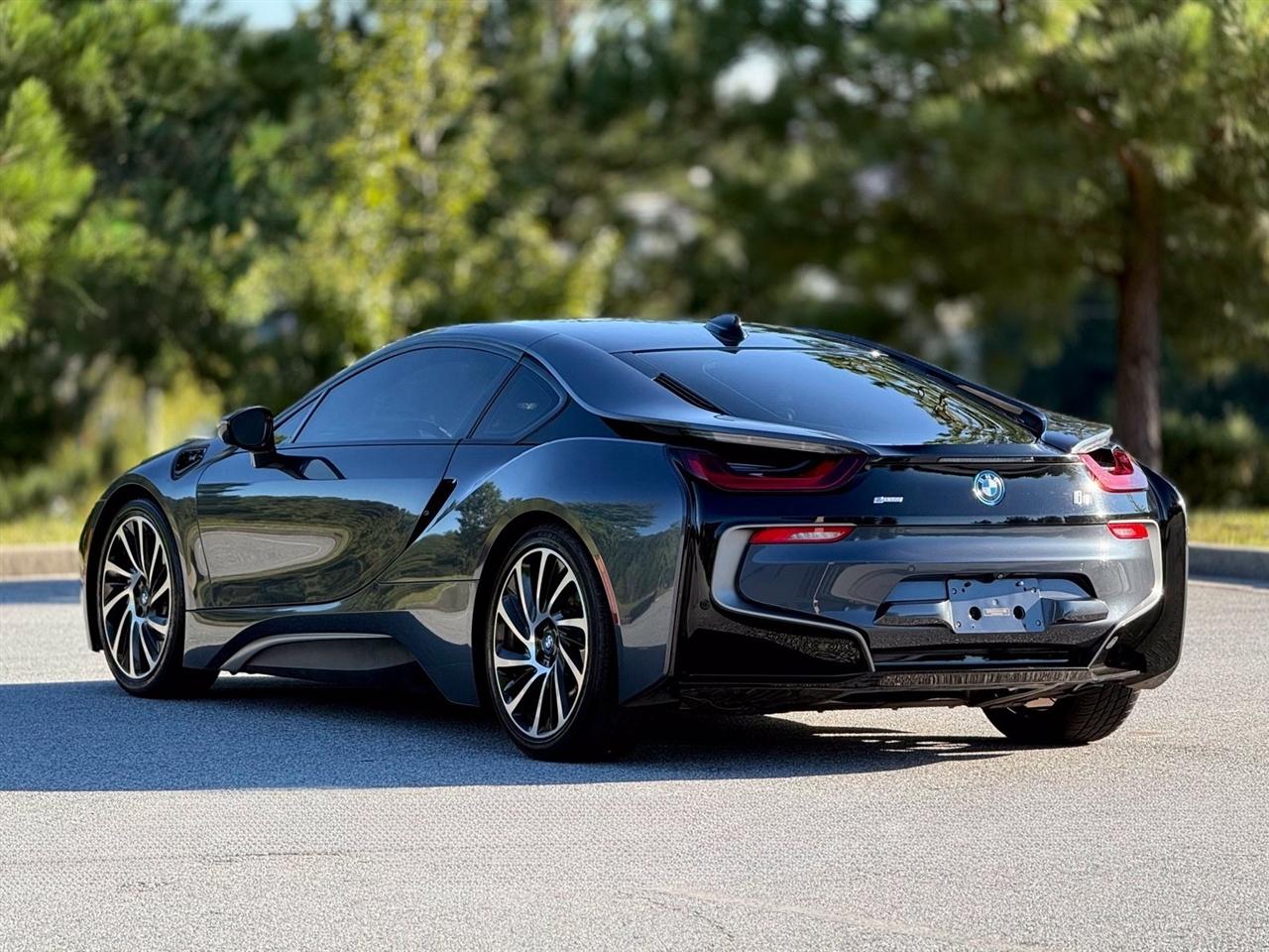 BMW i8  2017