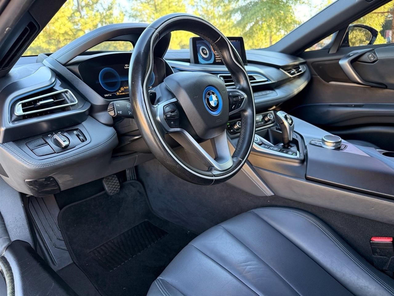 BMW i8  2017