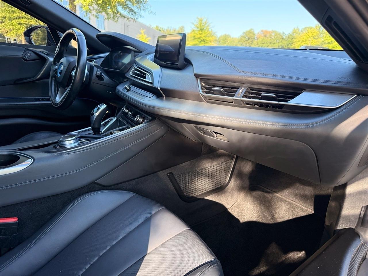 BMW i8  2017