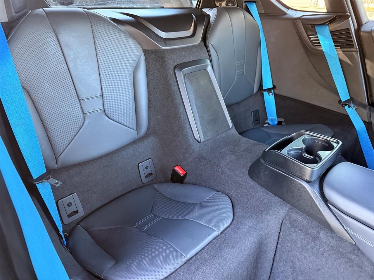 BMW i8  2017
