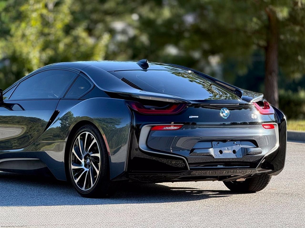 BMW i8  2017