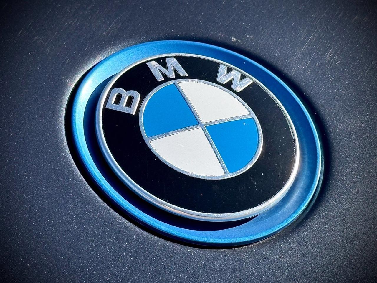 BMW i8  2017
